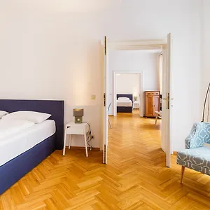 Judengasse Premium By Ichbucheat Apartment